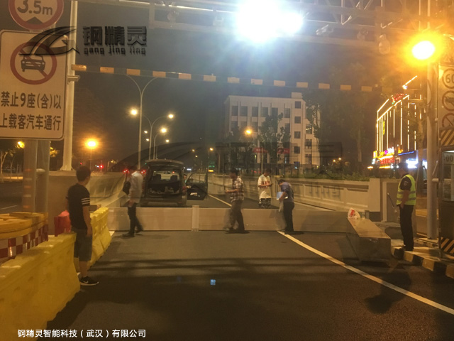 湖北不锈钢防汛门 不锈钢挡水板 地下车库挡水板