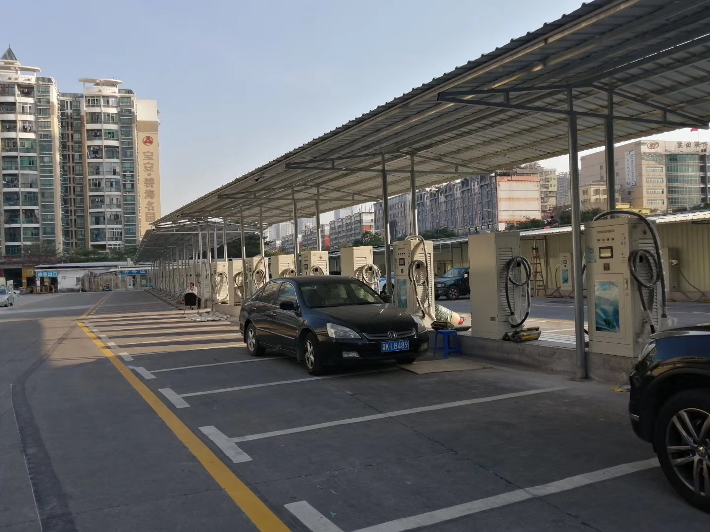 240KW一体式电动汽车直流充电桩新能源快充380V商用运营