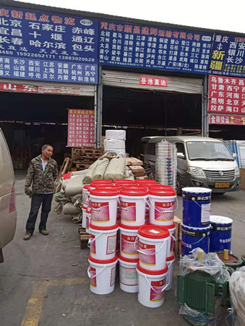 水泥墙砂浆不结实脱沙，治沙灵抹灰修复液