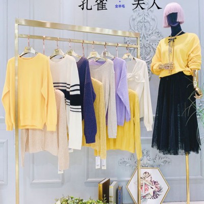 孔雀夫人全羊毛毛衣冬 宝莱国际冬女装羽绒服货源渠道
