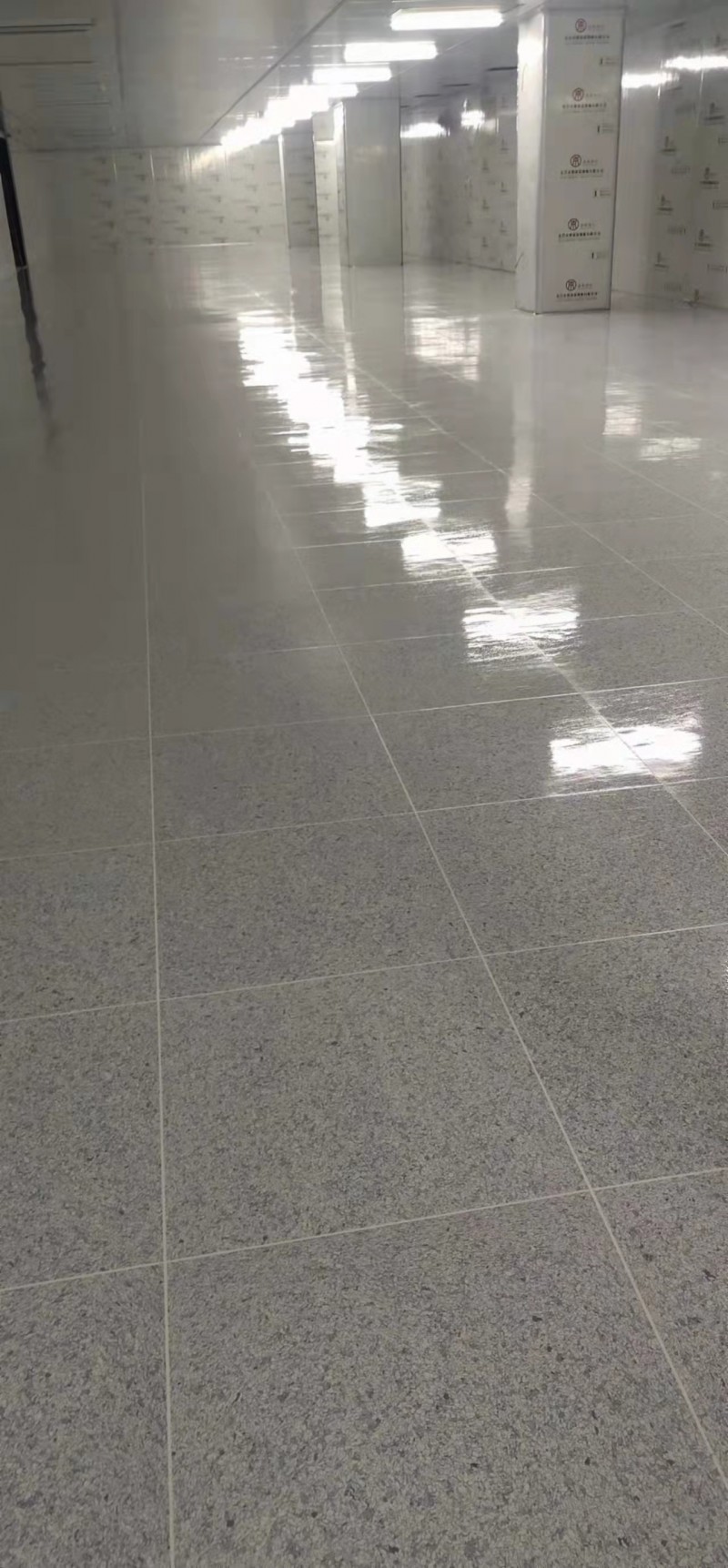 防静电片材地胶 导静电PVC地板 机房车间电子厂洁净室专用