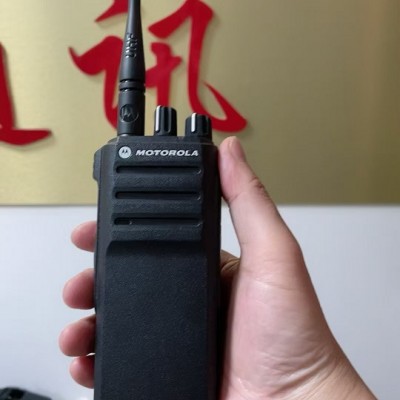 供应山东德州摩托罗拉XiR P3688 +数字对讲机