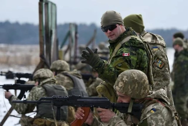 英媒：乌克兰武装部队培训在英国开始反攻势头也越来越猛